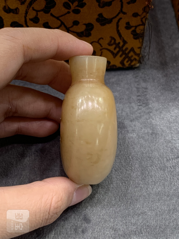 清黄玉鼻烟壶 - 图3